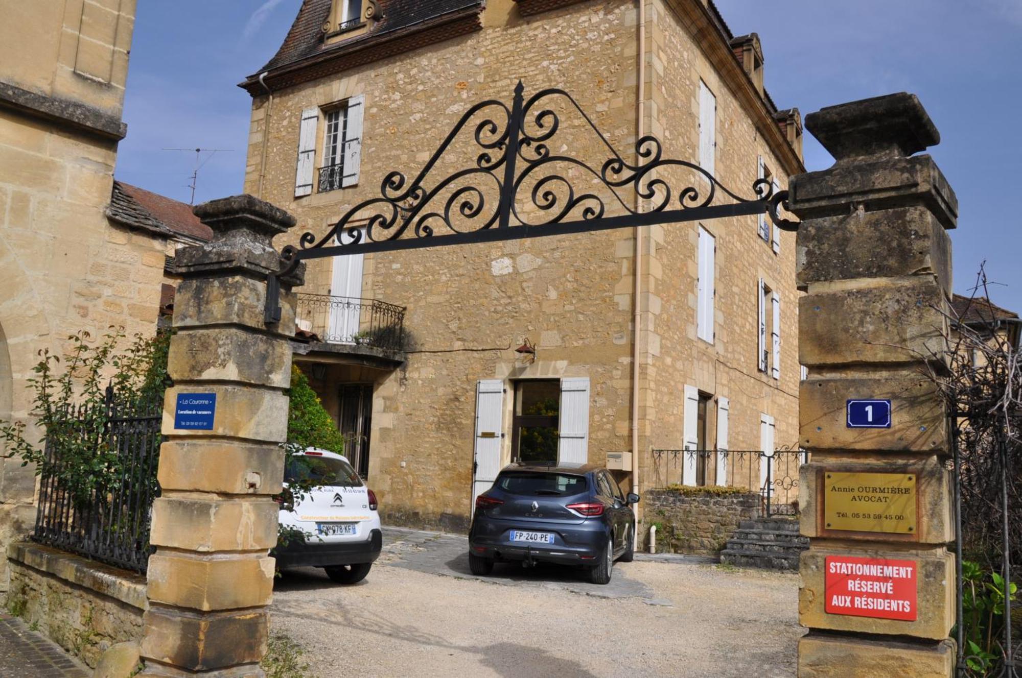 Appartement La Couronne Sarlat-La-Caneda Luaran gambar
